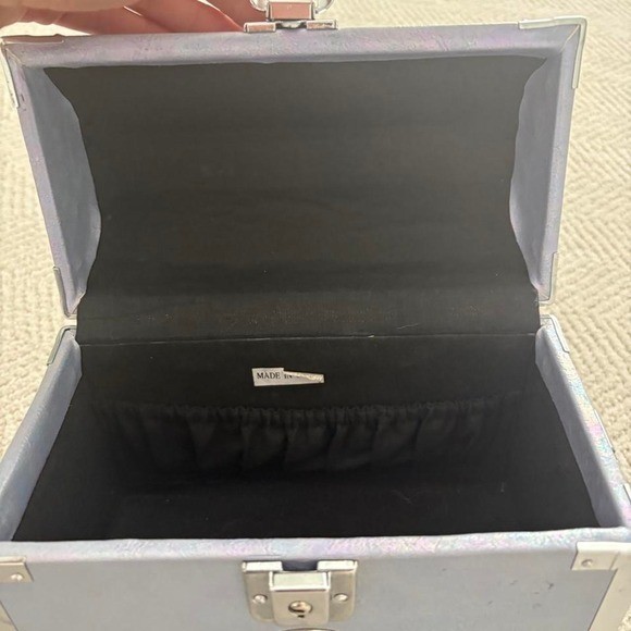 Vintage jewelry box