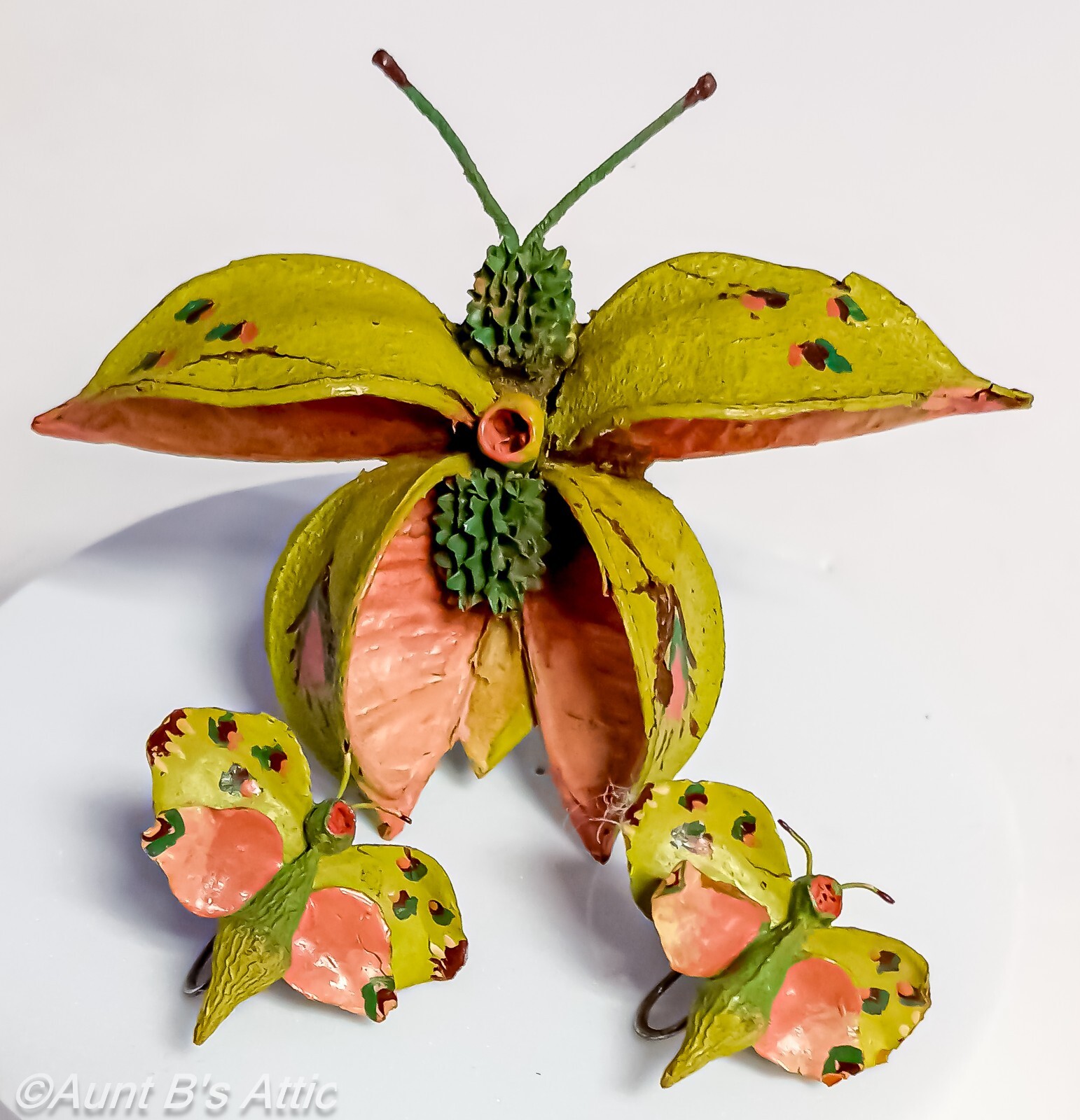 Pin & Earring Set Vintage Mid 20th Century Unusual Handmade Painted Seed Pod Set