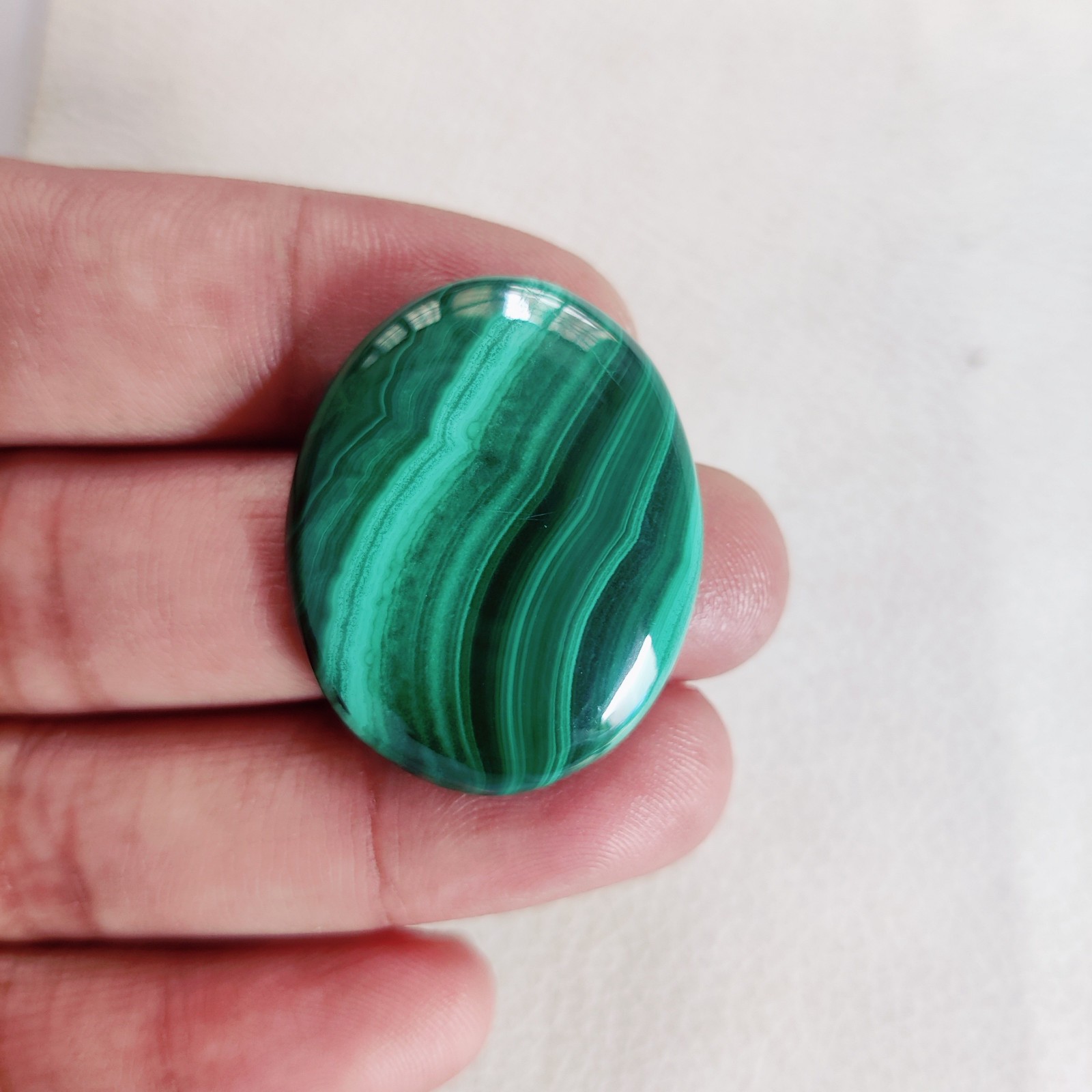 Natural Green Malachite Loose Gemstone Cabochon,Oval-58 CT,33 X 26 X 5 MM