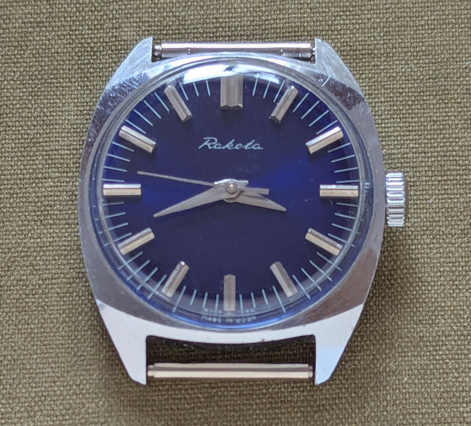 soviet-era Raketa cal.2609.НП by PChZ vintage mens watch ussr made
