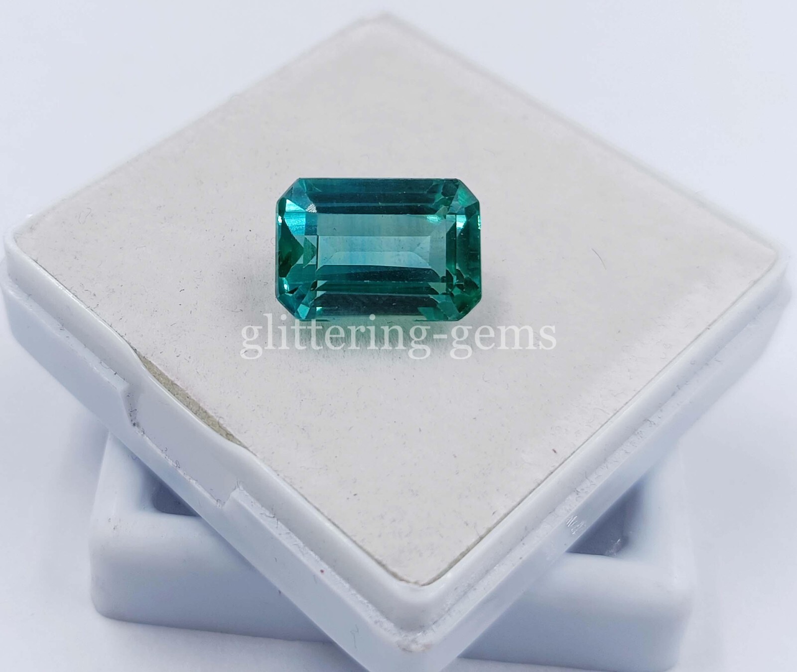 Natural Green Emerald 11.75 Ct IGL Certified Emerald Cut Loose Gemstone 5DA
