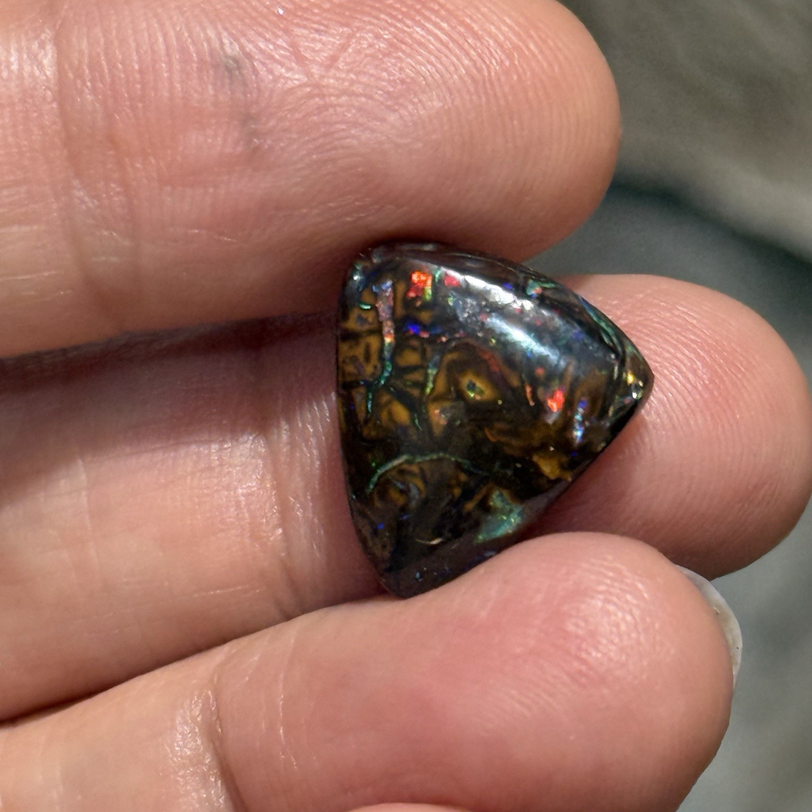 10.2ct 15.6×14.5×5.2mm Colorful Australian Koroit Boulder Opal Cabochon Gem
