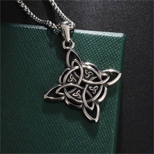 Silver Witch’s Irish Protection Triquetra Trinity Celtic Knot Pendant Necklace