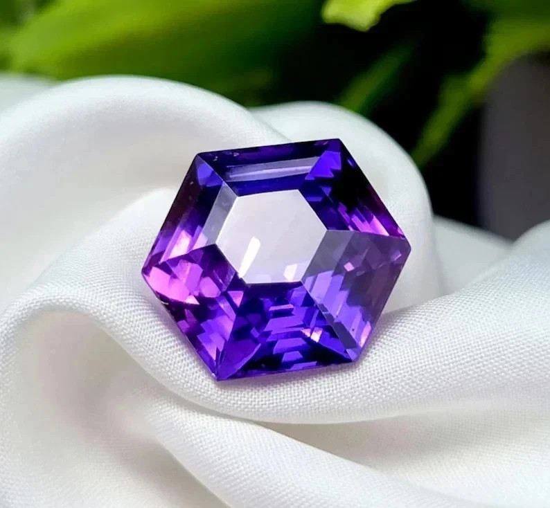8.20 Carat Natural Sapphire Purple Blue Hexagon Cut Certified Loose Gemstone