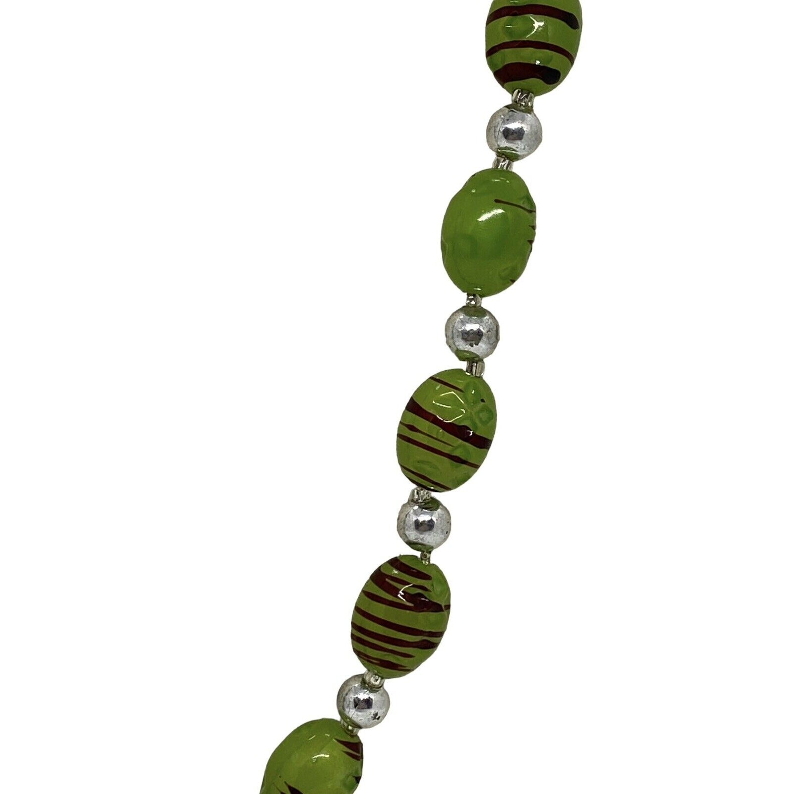 Fashion 33″ Strand String Necklace Green Black Silver Plastic Beads Swirl Design