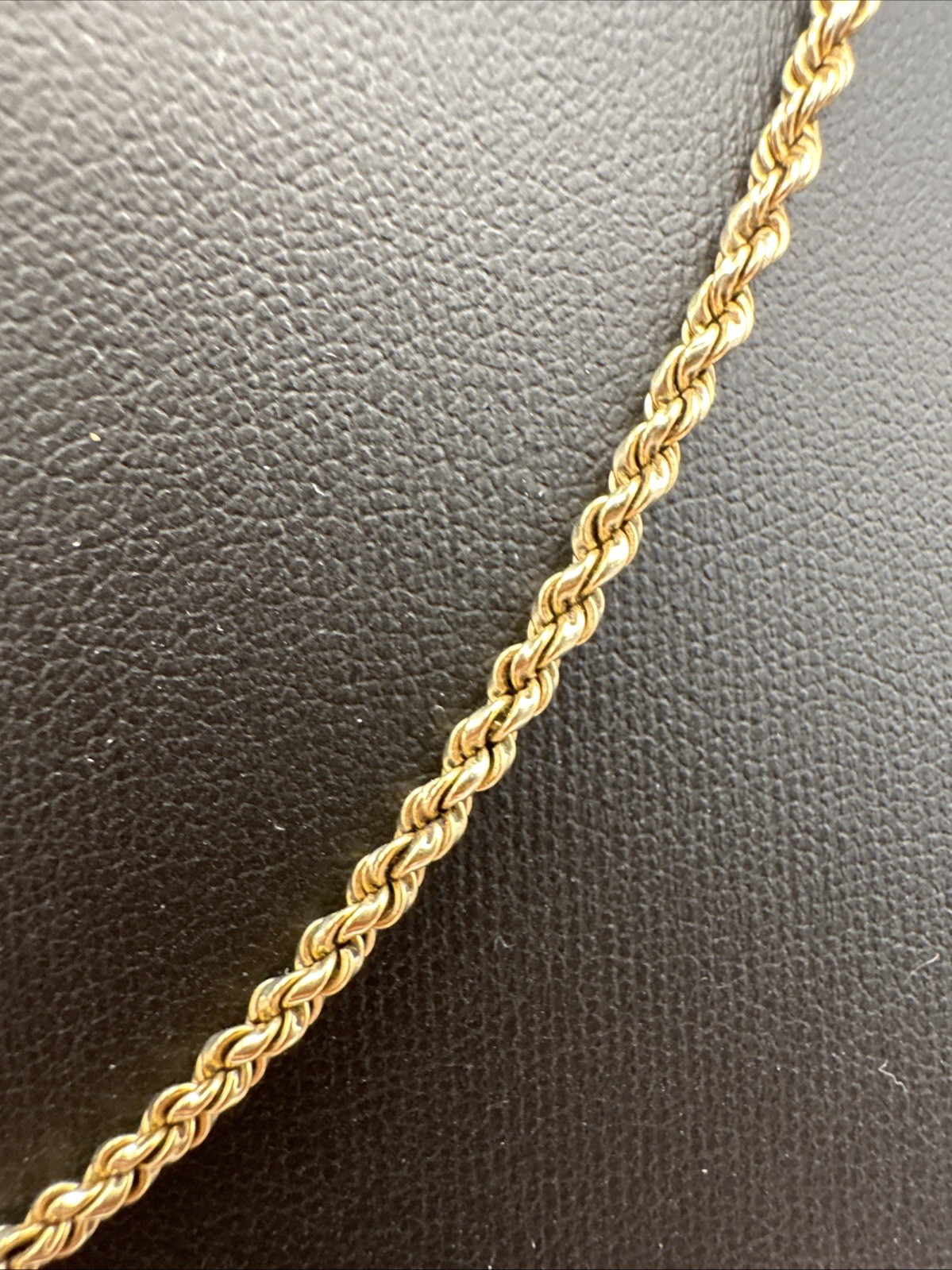 46.5cm 10.3g Vintage Hallmarked 9ct Rope Twist Chain Solid Gold Necklace 375 9K