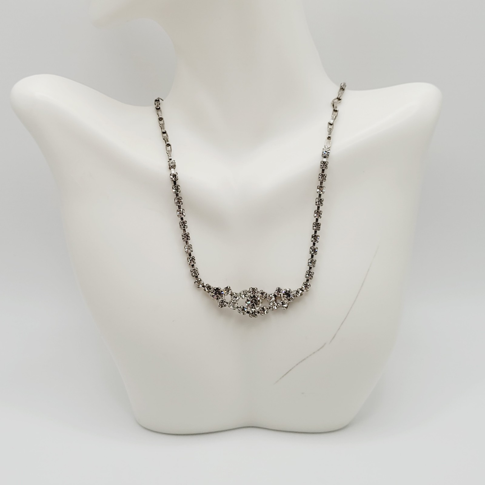 Dainty Rhinestone Choker Collar Art Deco Eye Part Chain Vintage Necklace 15 Inch