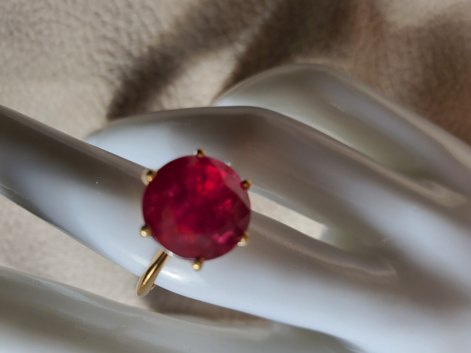 Niassa Ruby {Fissure Filled} solitaire 9.25 CTW. size 7