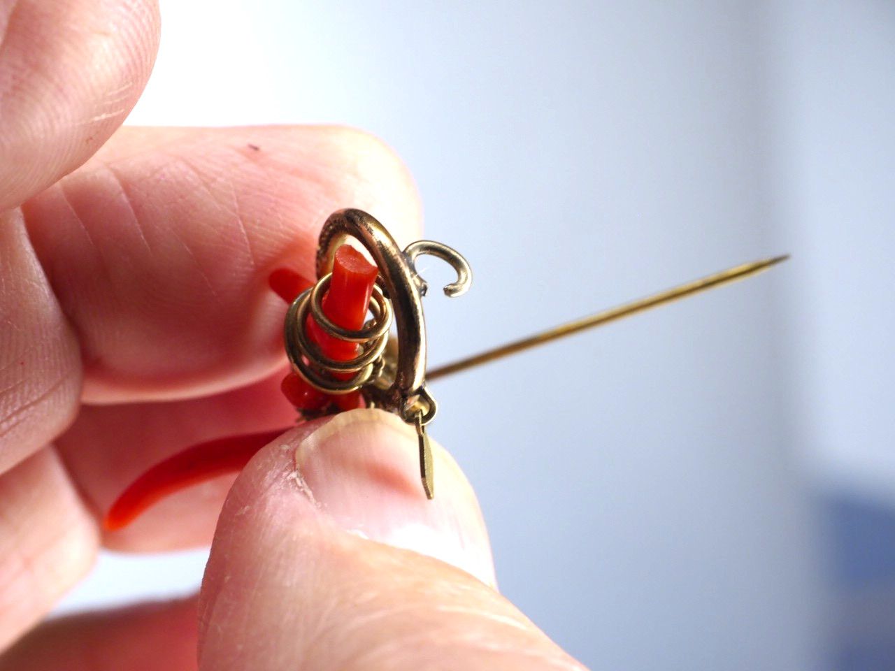 Antique double love knot brooch coral branch pin with dangles C-clasp jewelry