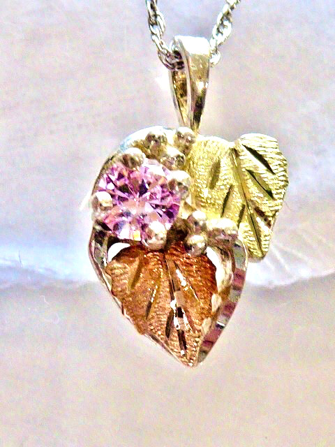 LANDSTOM’S BLACK HILLS GOLD STERLING 12K YELLOW/ ROSE GOLD PINK STONE NECKLACE