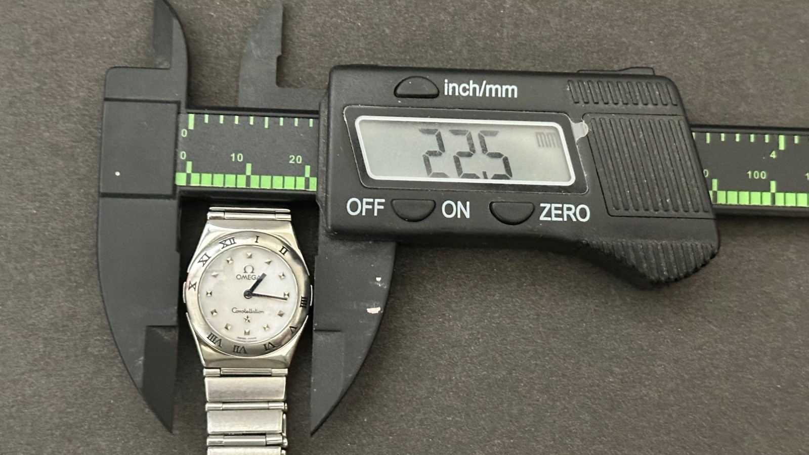 Omega Constellation 22.5mm Quartz Women’s Stainless Steel Watch White Dial
