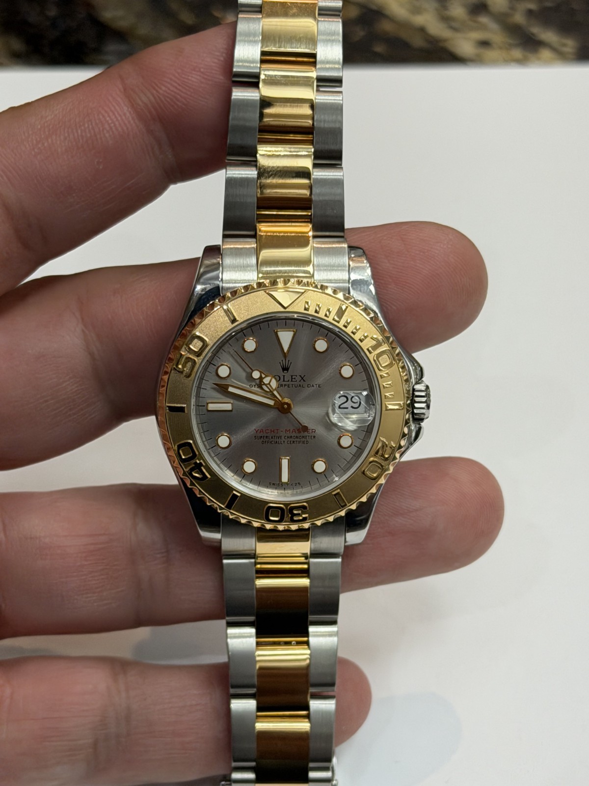 ROLEX YACHT – MASTER 68623 1997 TWO TONE 18 KARAT & STAINLESS STEEL WATCH 35MM