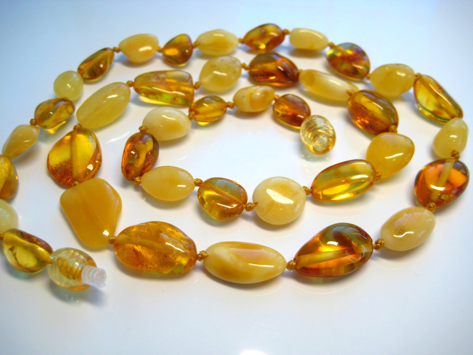 Genuine Yellow Honey Amber Baltic Amber Necklace 12 gr. 20 inches !!!