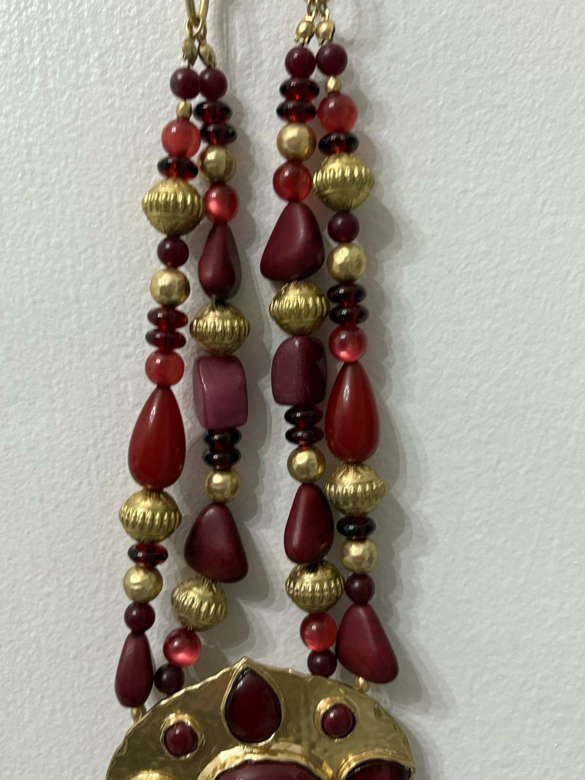 Chico’s Statement Necklace Merlot Gold Tone Chain Accent Beads SEE NOTES Ltd ED