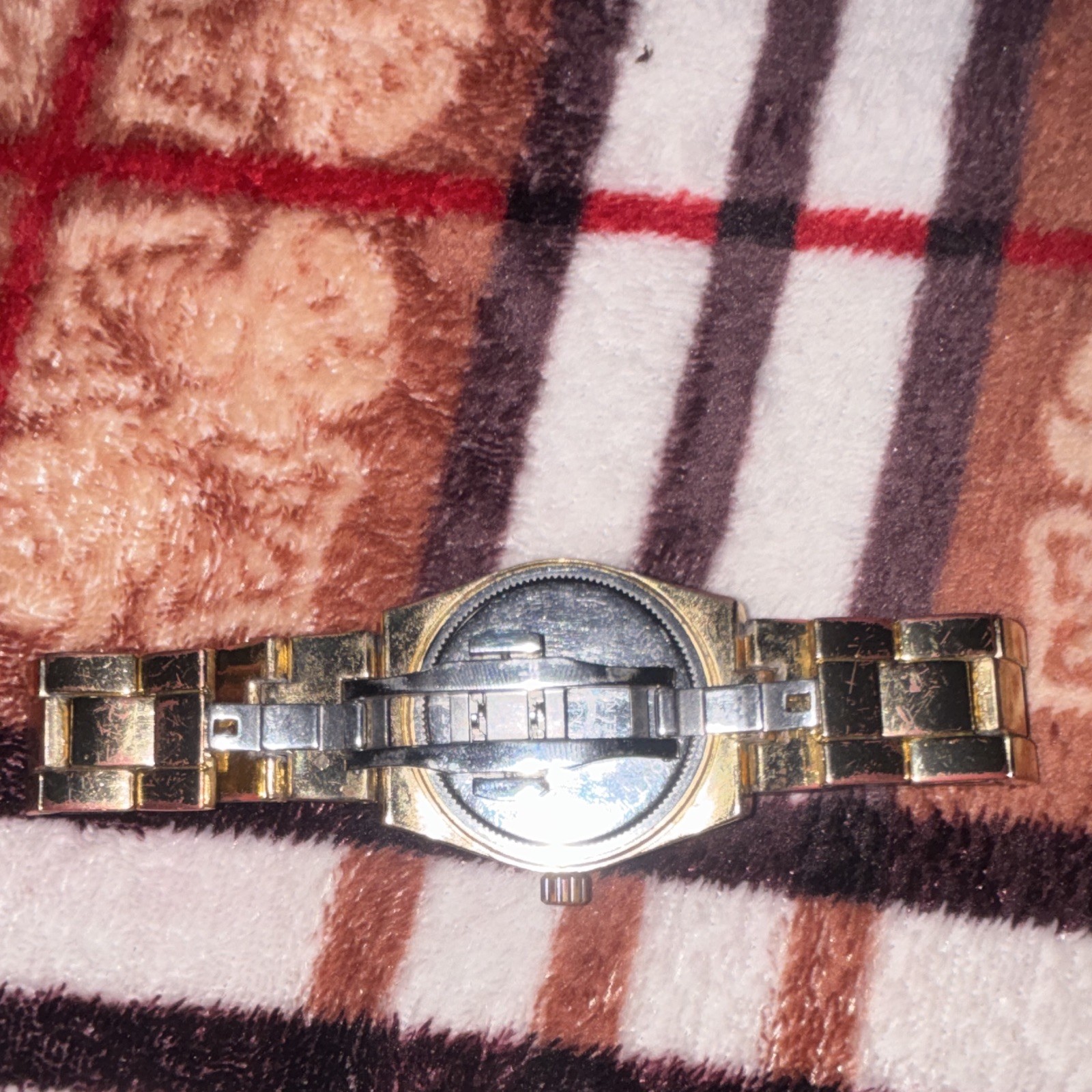 Gold Tone Iced Out Crystal Analog Round Watch Metal Bracelet w/ Box Manual