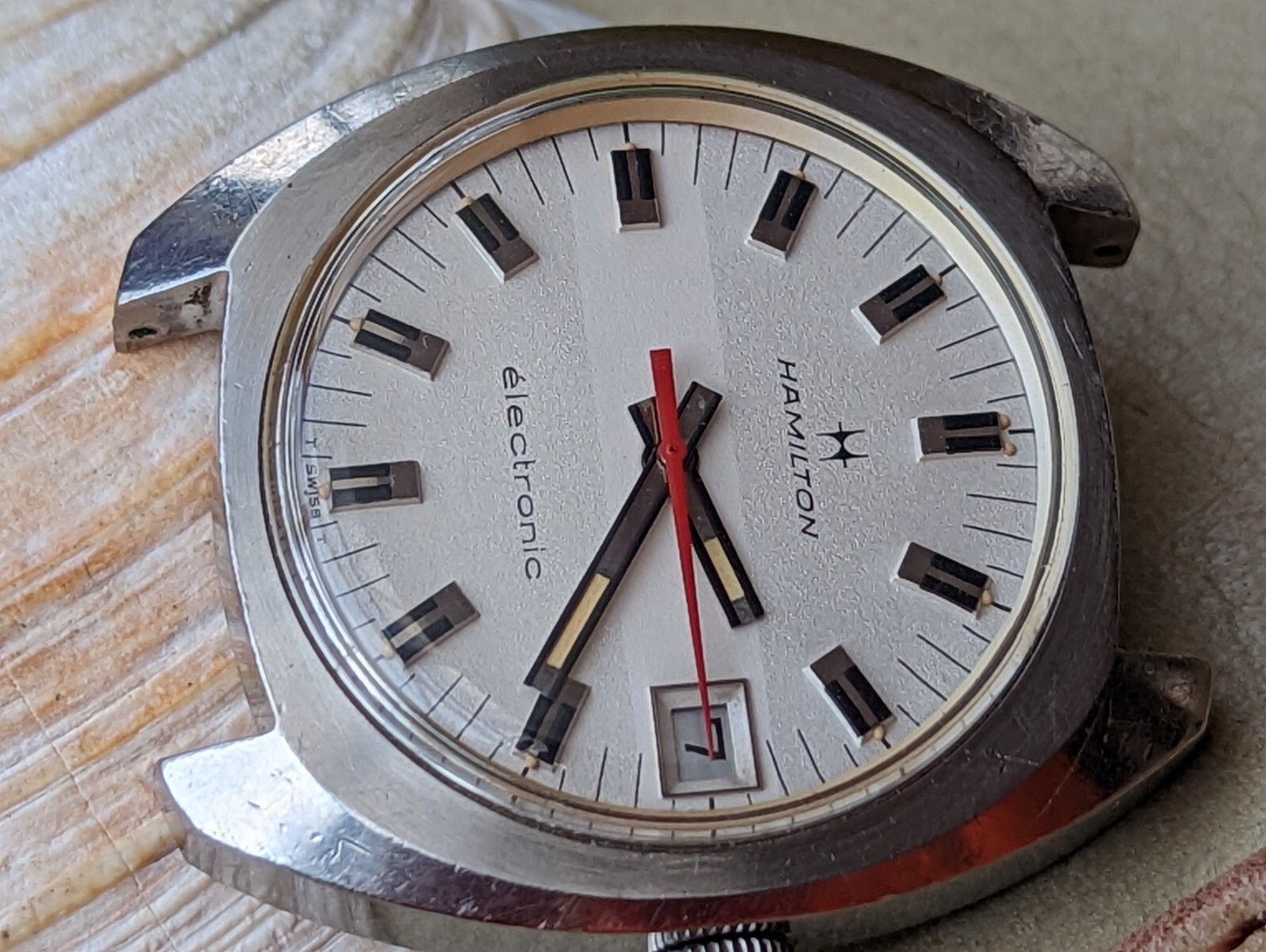 Vintage 1970’s Hamilton Electronic All SS Watch w/Signed Crown,ESA 9154 Mvmt