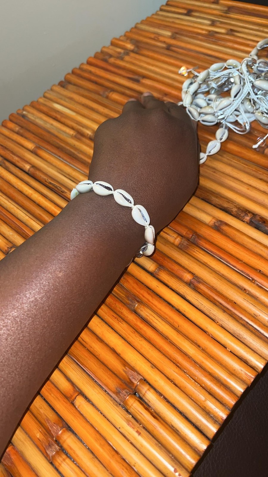Handmade Cowrie Shell Bracelet, Adjustable Beach Jewelry, Boho Unisex Summer Sty