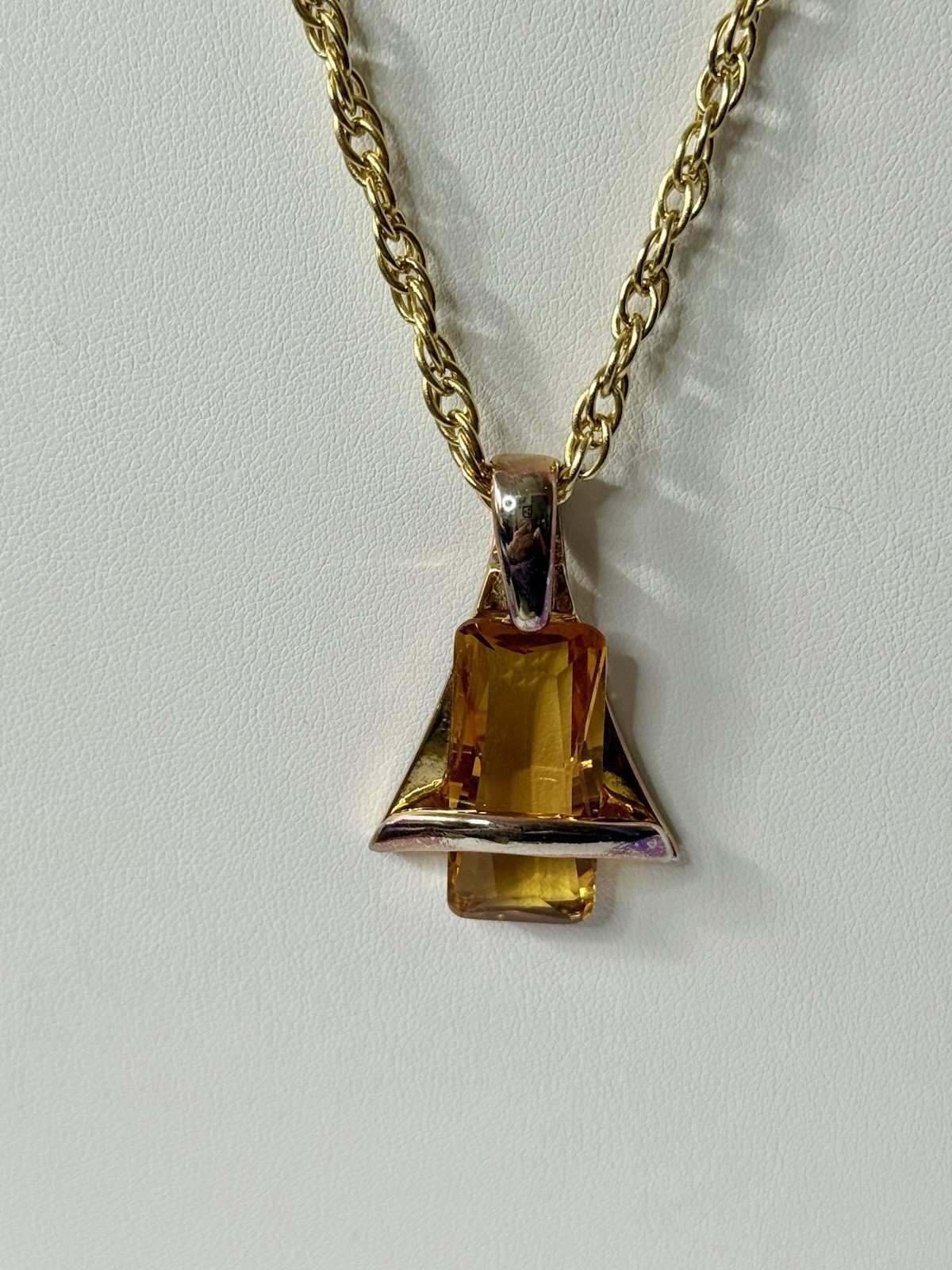Vintage Sara Coventry Faux Citrine Large Pendent Necklace 25’