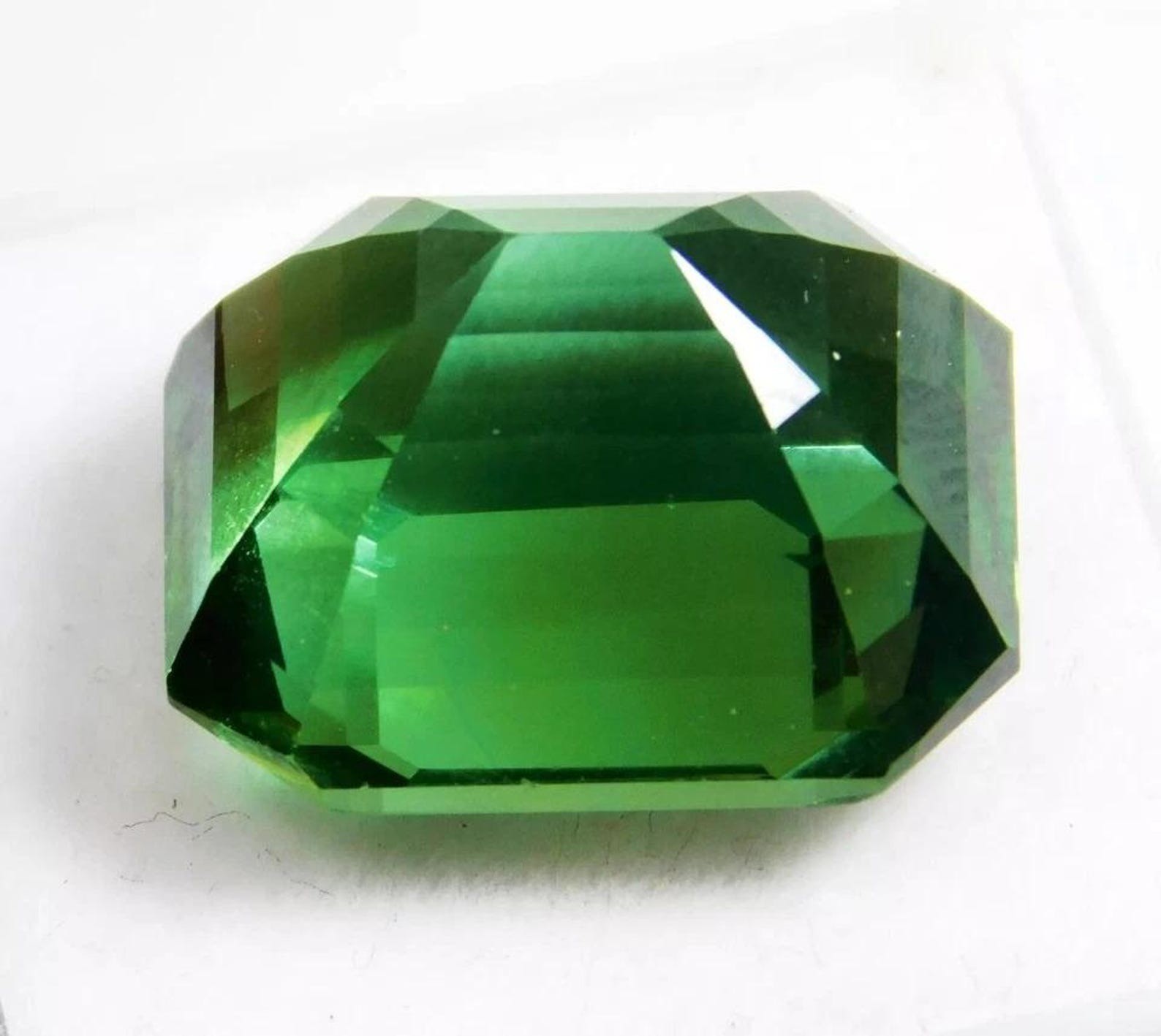 10-12 Ct Natural Green Sapphire Emerald Cut Certified Faceted Loose Gemstone