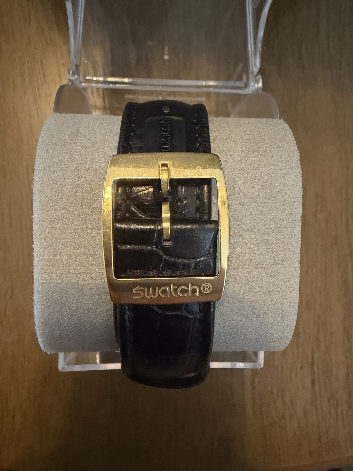 Swatch YCG401 Goldfinger James Bond 007 Chronograph 2002 Unworn w/ Box