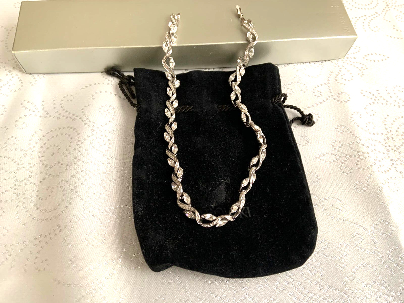 18k white gold plated Swarovski crystal necklace party wedding 15 ” luxury