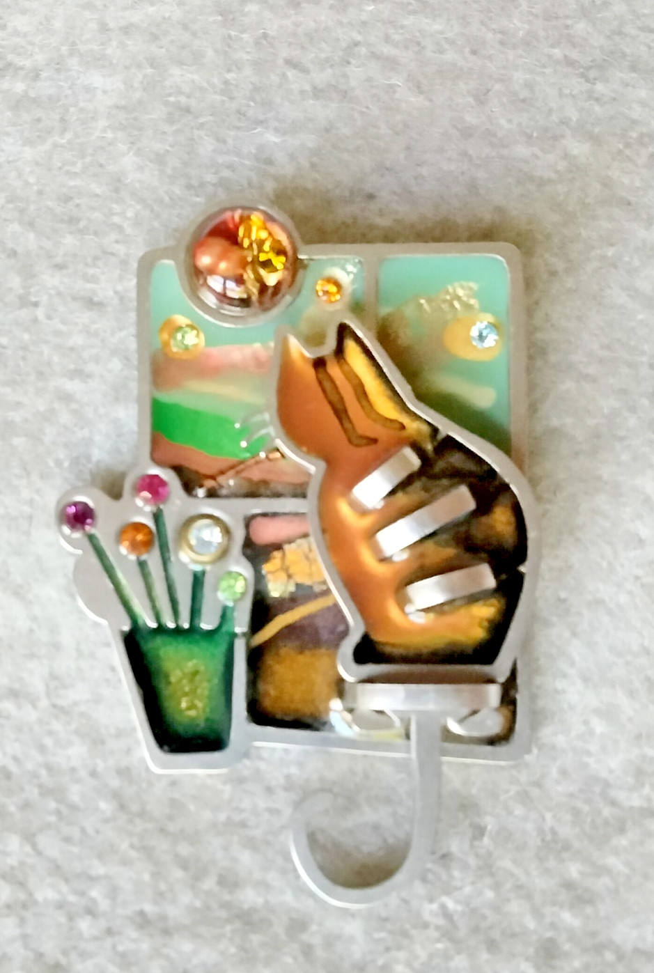 Vintage Seeka Cat Brooch “Moon Gazer” (173 – 2589)