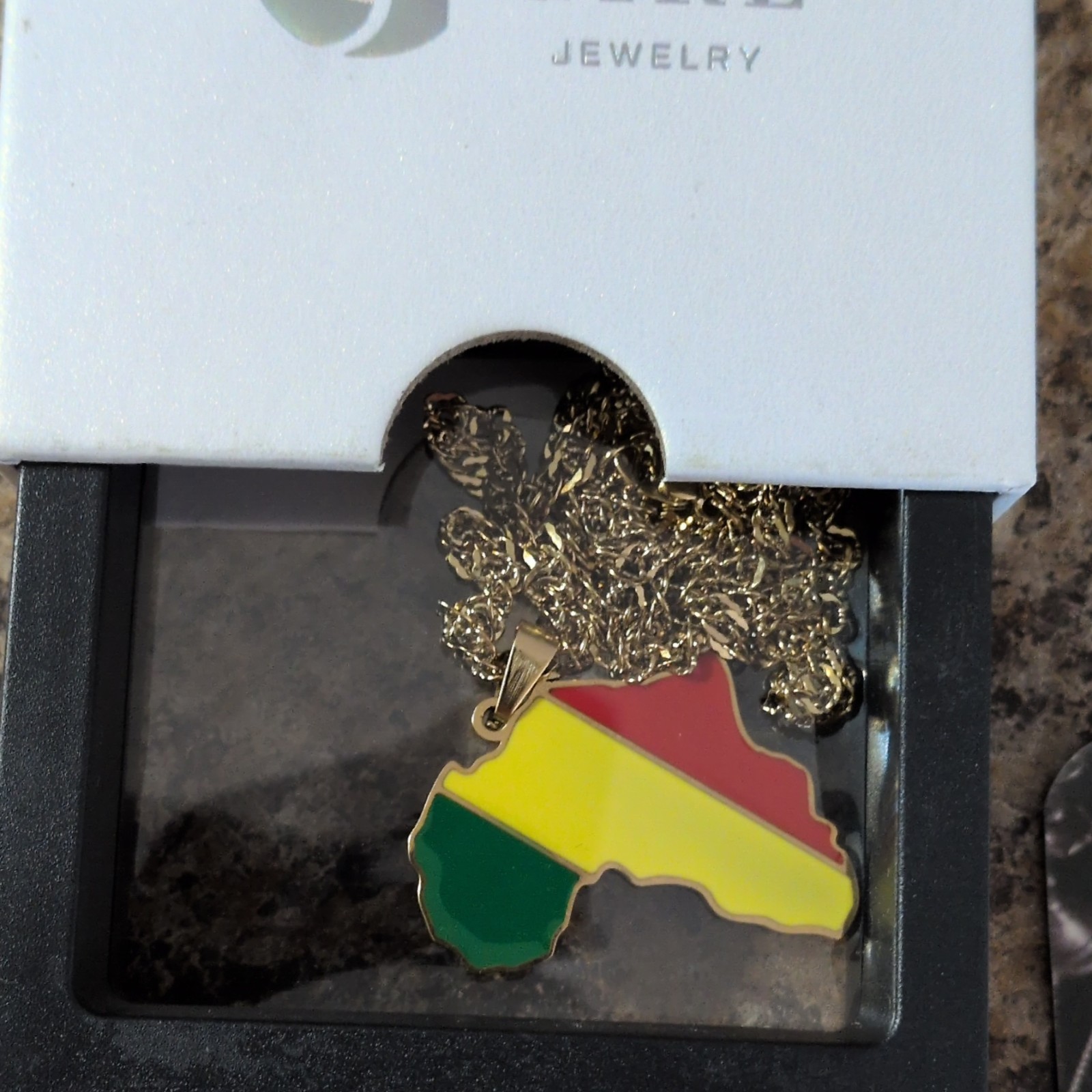 G Girl Jewelry Africa Map Flag Enamel Pendant Rope Chain Necklace Lobster