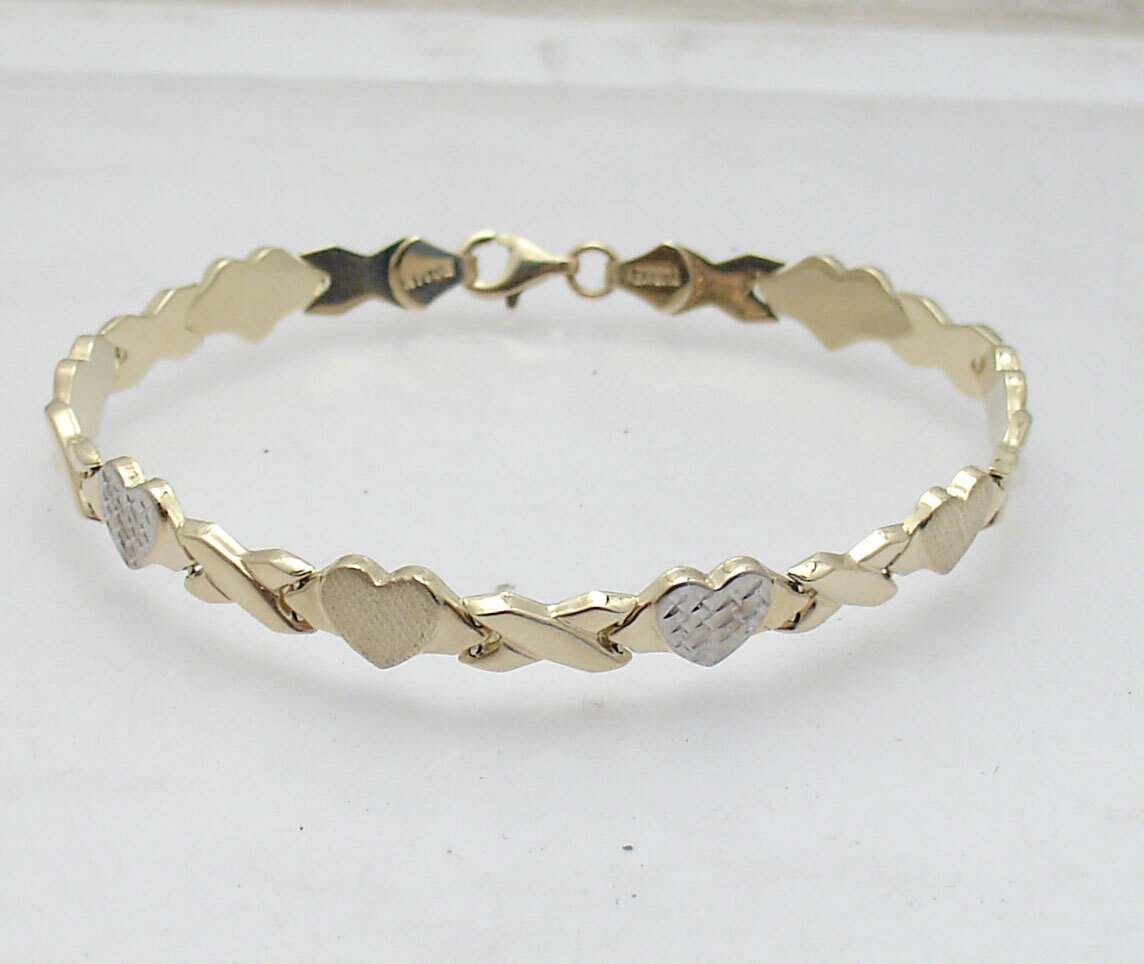 Diamond Cut Hearts Kisses Stampato Bracelet Real 14K Yellow White Two-Tone Gold
