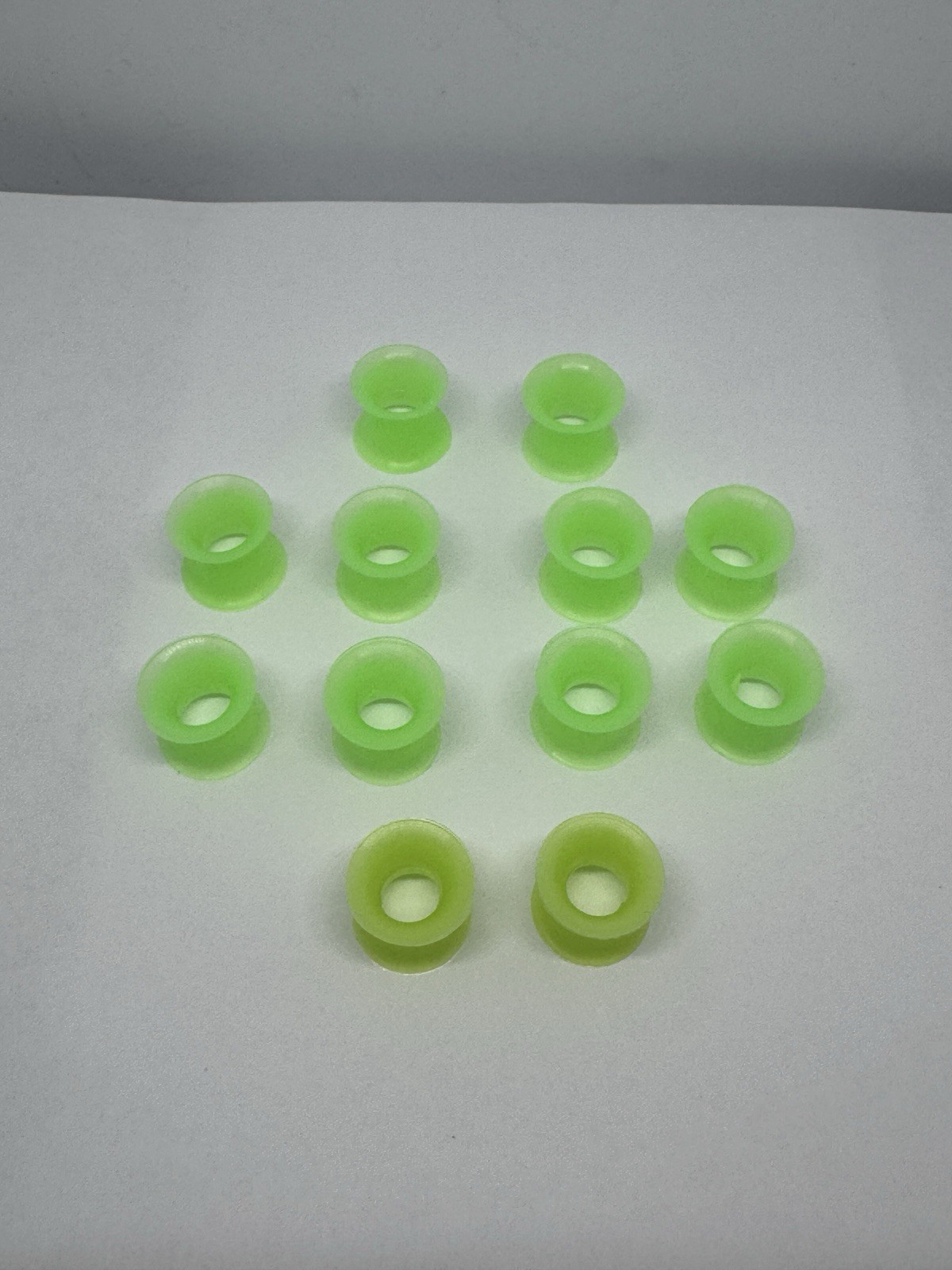 6 Pair 00g 10mm Silicone Gauges Long Wearable Tunnels 9mm Neon Green Neon Yellow