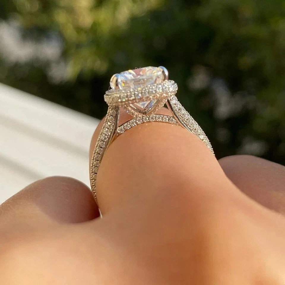 4 CT IGI Brilliant Cut Cushion VS1 Lab Grown Diamond Wedding Ring 14K White Gold