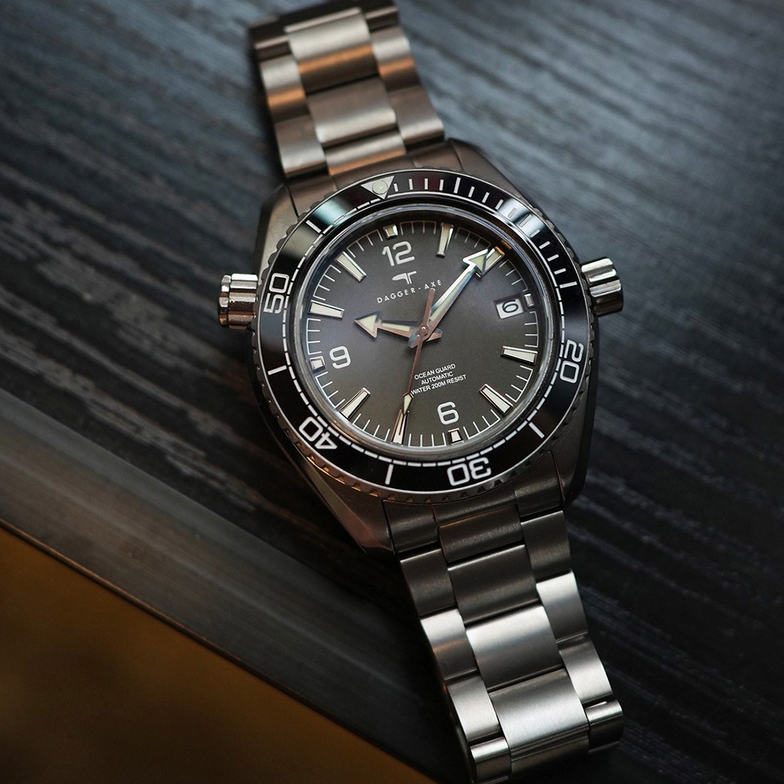 Dagger Axe The Ocean Automatic Titanium Black Steel Sapphire Date Men’s Watch