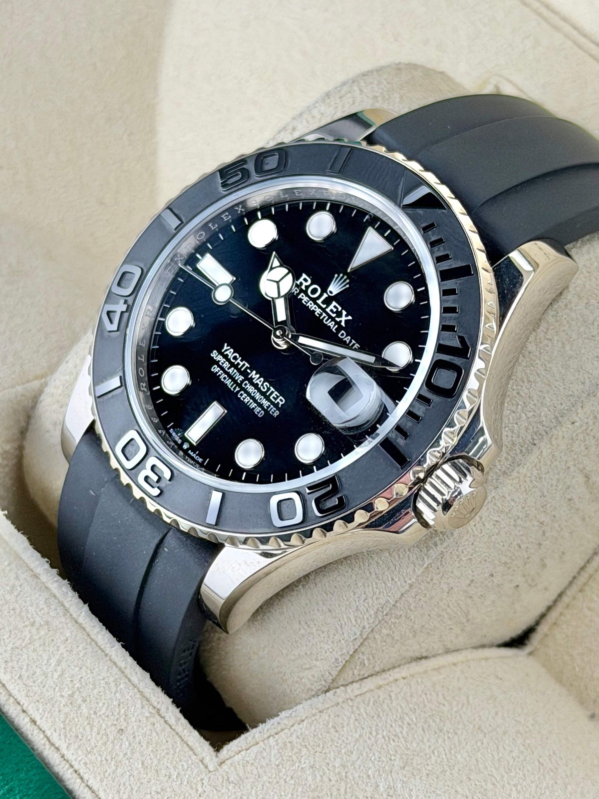 2021 Rolex Yach-Master Black Dial 226659 42mm 18K White Gold Rubber Strap – Pre