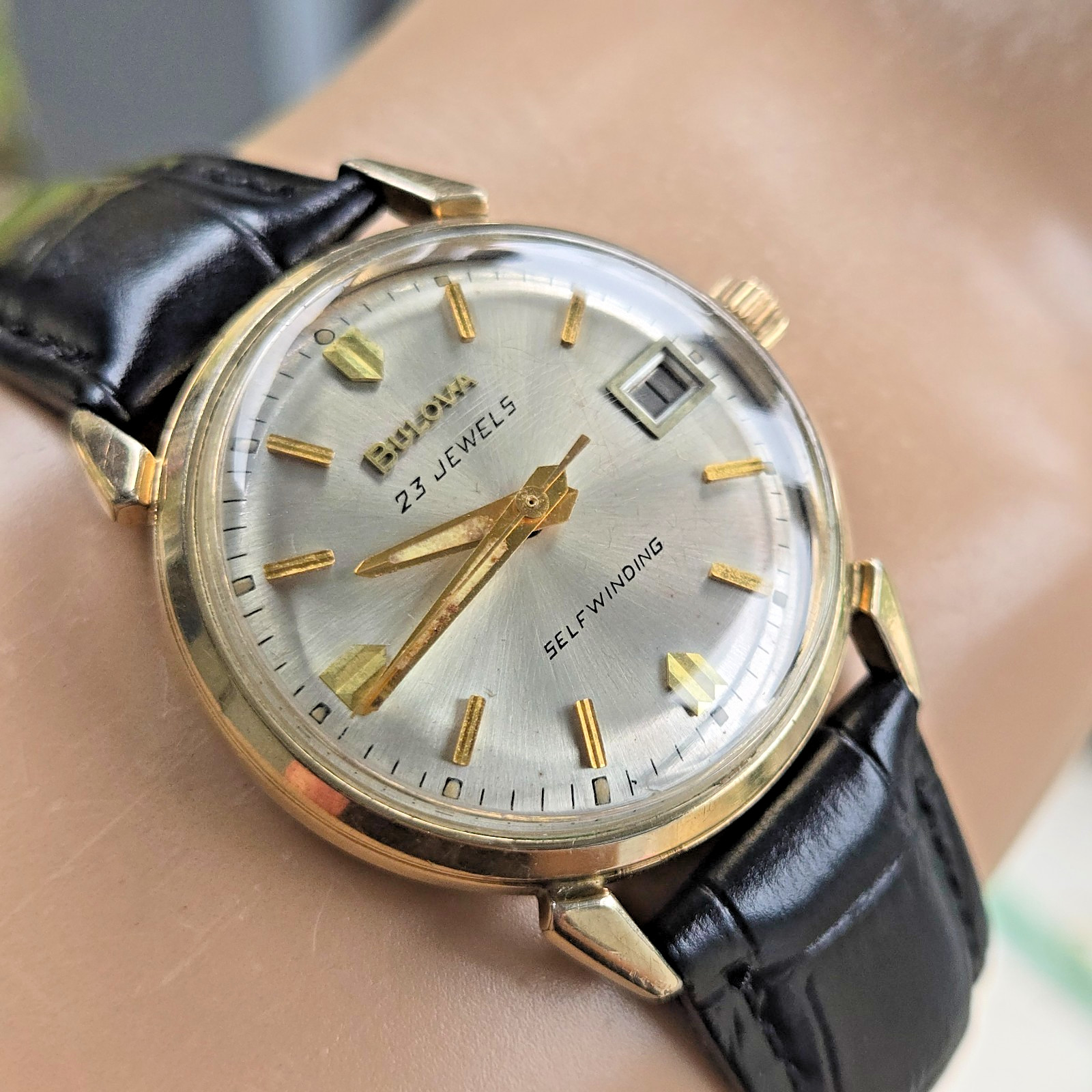 Vintage BULOVA Date King men’s automatic watch 10BPACD 23Jewels 10K RGP 1968