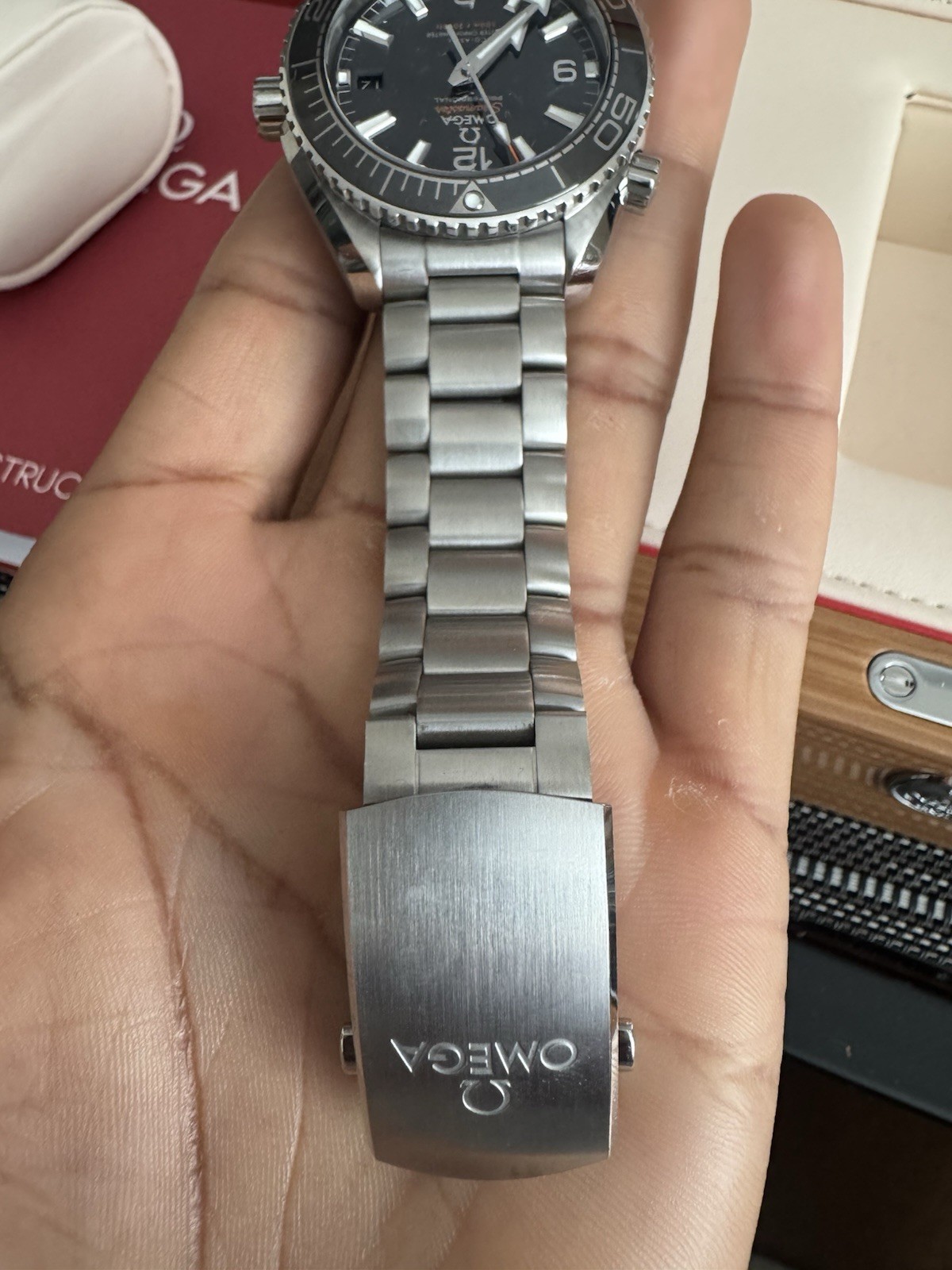 OMEGA Seamaster Planet Ocean 39.5mm 600m Auto Black Dial Date Box Papers