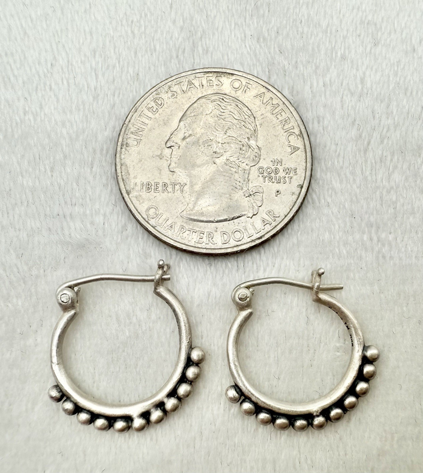 Satya Sterling Silver 925 Simplicity Hoop Earrings