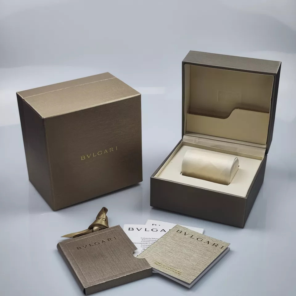 Brand new Bvlgari watch box set suitable for collectors as Valentine’s Day gifts