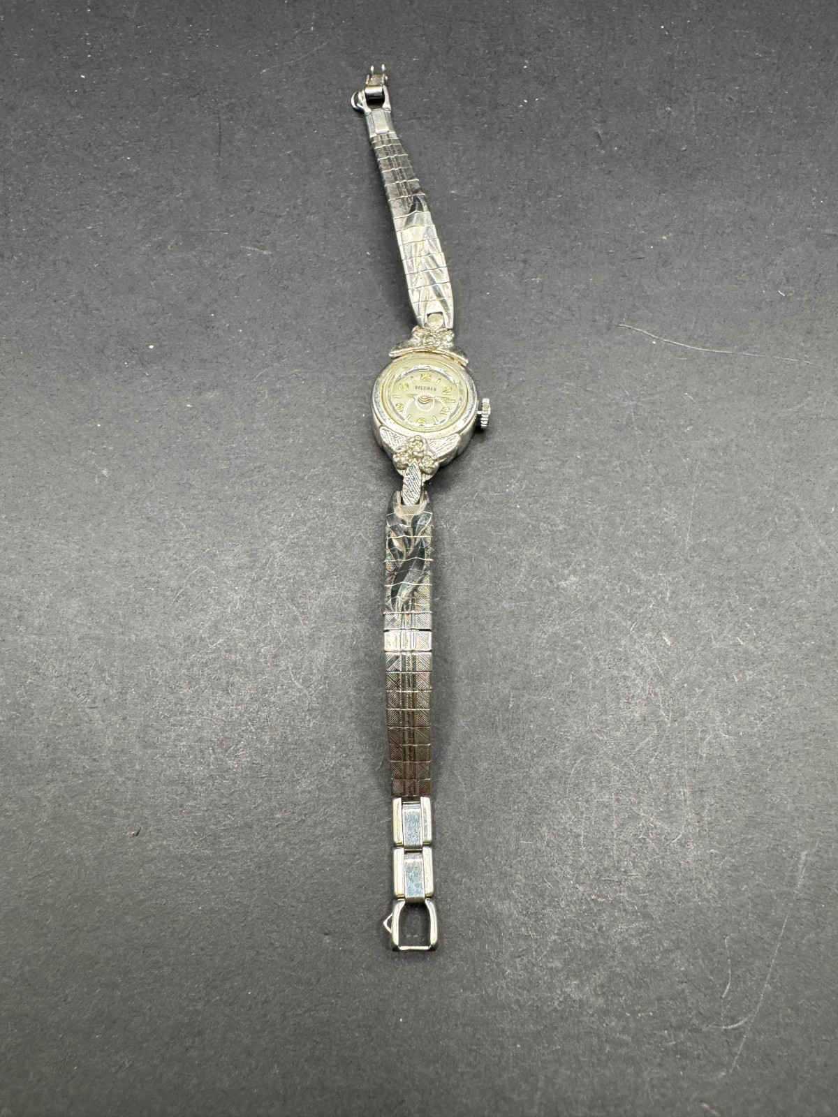 Vtg Woldman Classic Women’s Wristwatch Rhinestone Silver Tone Swiss Made 16.6mm