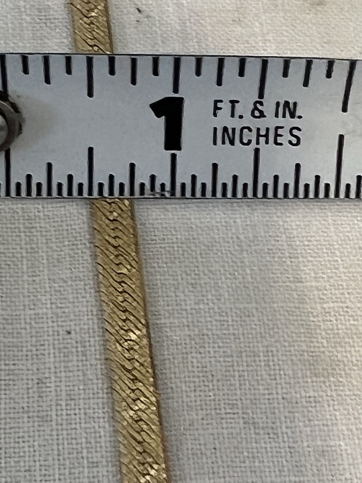 14k Italy Aurafin Herringbone 18” 7.1 G