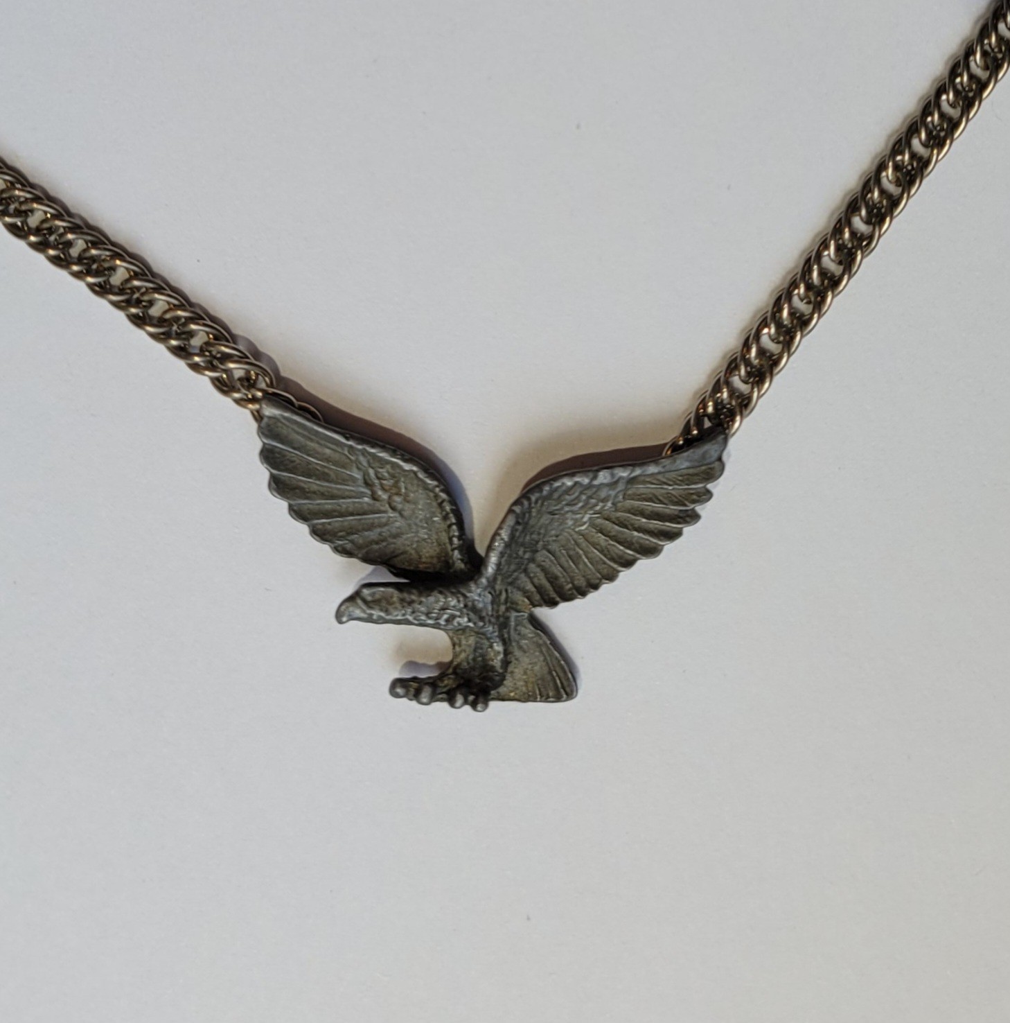 Pewter Flying Eagle Pendant 18in Chain Attached To Wing Tips Necklace Vintage