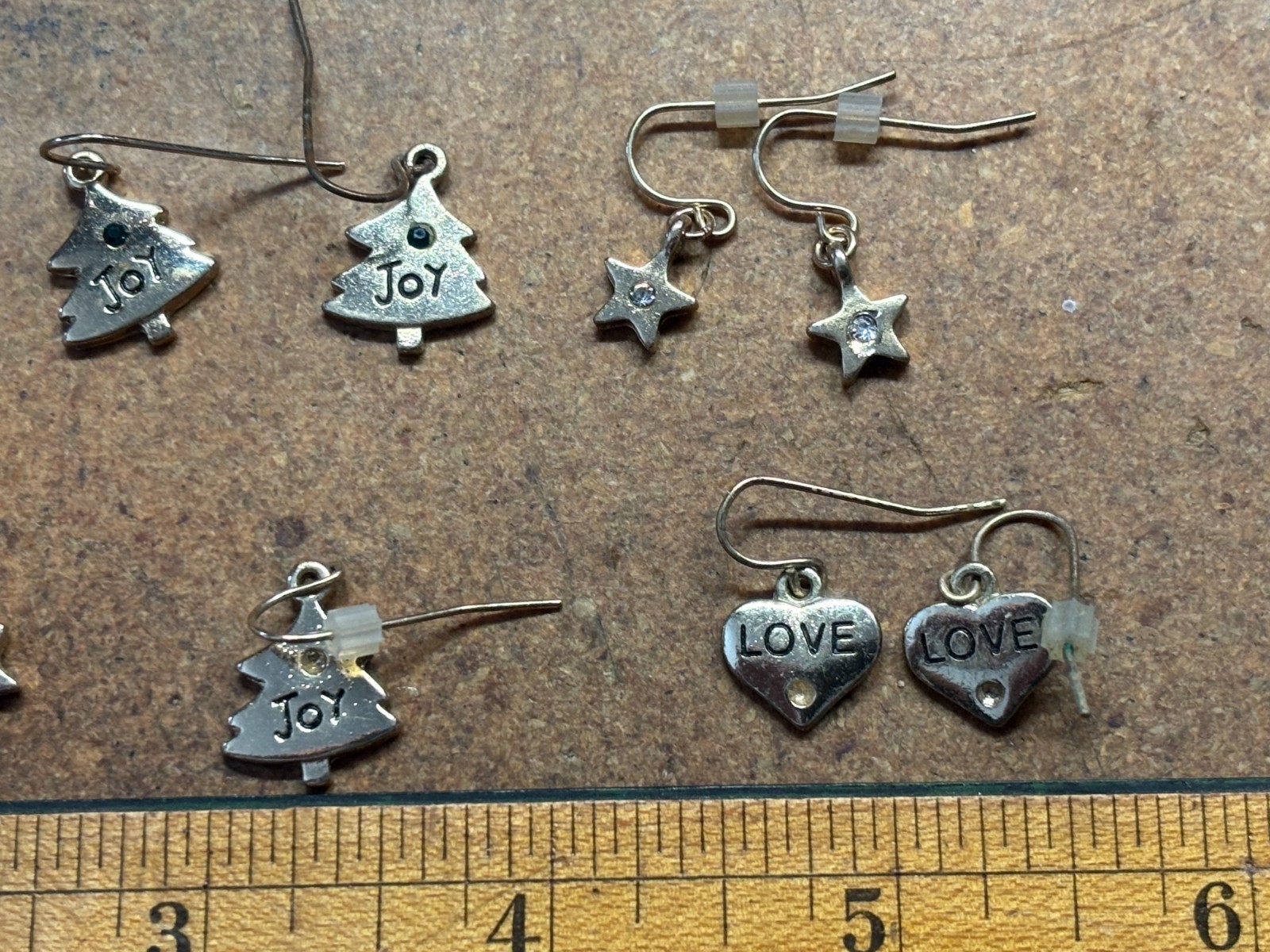 Lot 11 vtg “K.C.” Designer marked EARRINGS Dangle LOVE HEART Joy CHRISTMAS STAR