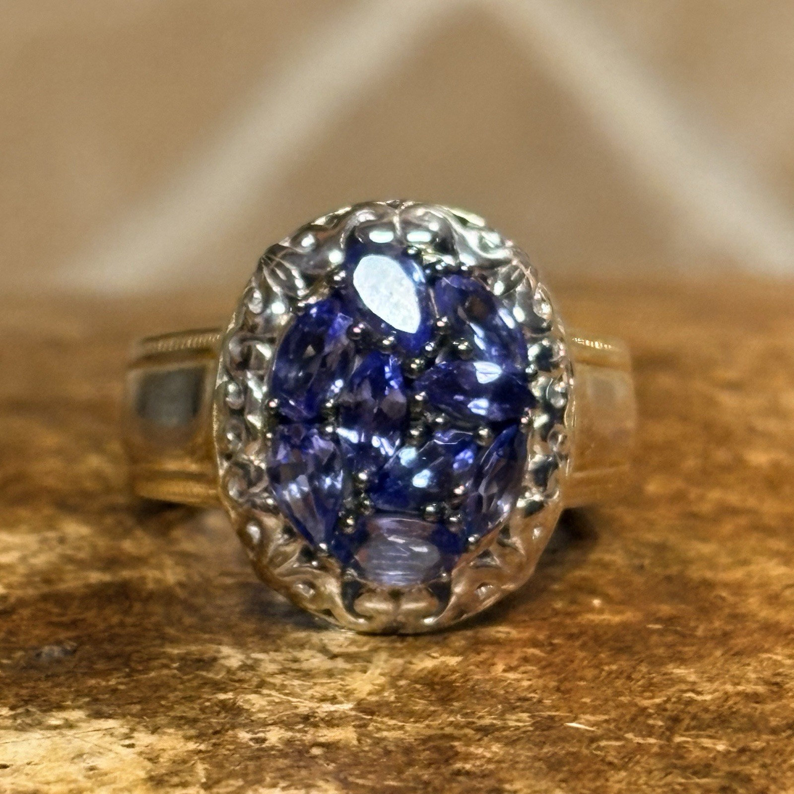 Gems En Vogue Ring Size 9 Sterling Silver Two Tone w/ Tanzanite Cluster