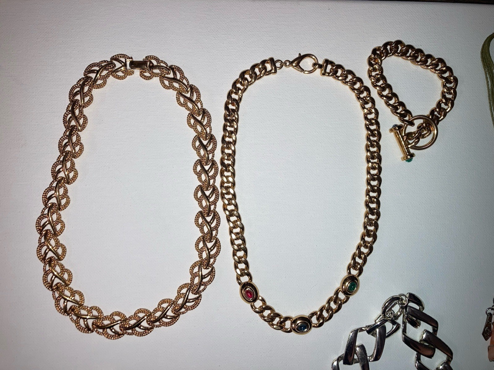 Lot Of 12 Pieces Of Costume Jewelry Stones Metal Bracelets Necklaces Excellent