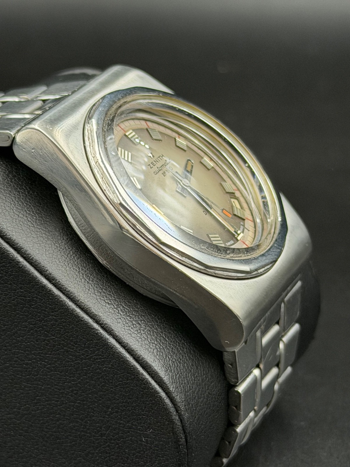 Vintage Zenith Defy Automatic 28800 Grey Dial Cal. 2562PC Original Bracelet 1970