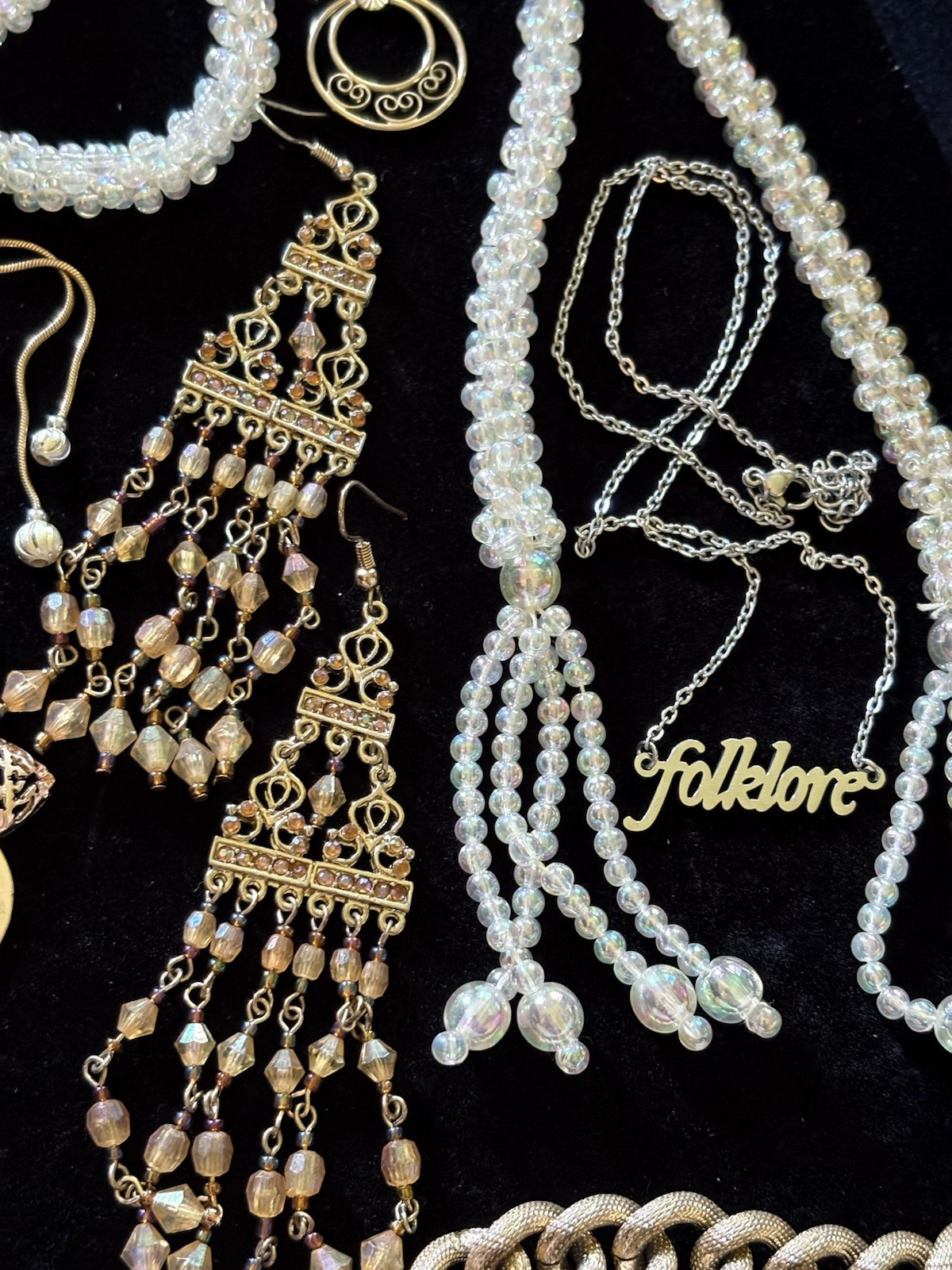 VTG Mix Estate Jewelry Lot 25pc White & Gold Tone Rhinestone Lucite All Wearable