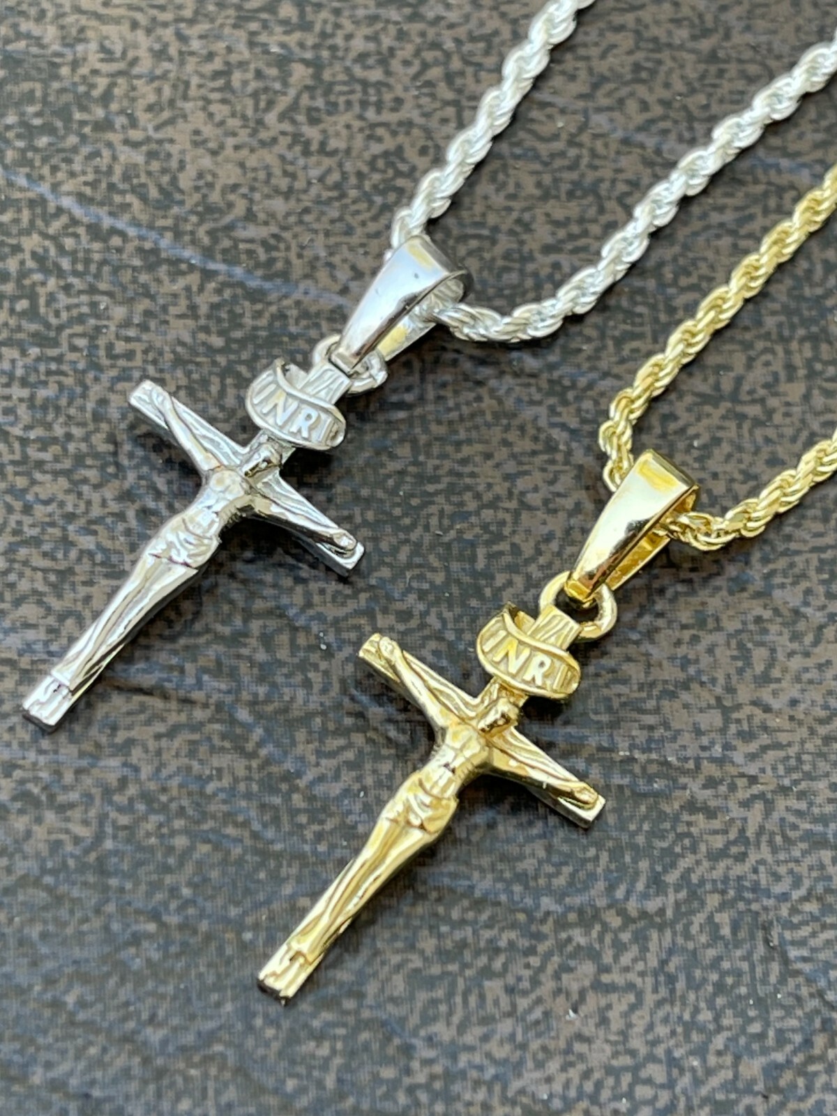 Small 0.75″ 925 Silver Plain Gold Plated Cross Jesus Crucifix Pendant Necklace