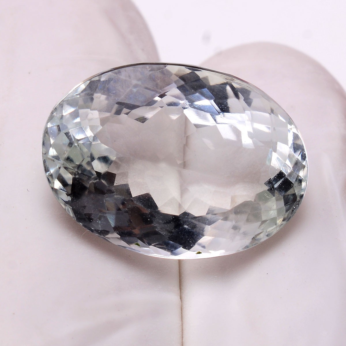 VVS 20.50 Cts Natural Topaz Untreated 19mmx13mm Oval Cut Huge Loose Gemstone