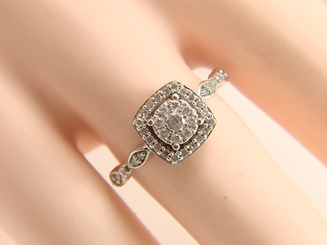 10K White Gold Natural Diamond Halo Engagement or Right Hand Ring Size 6.75