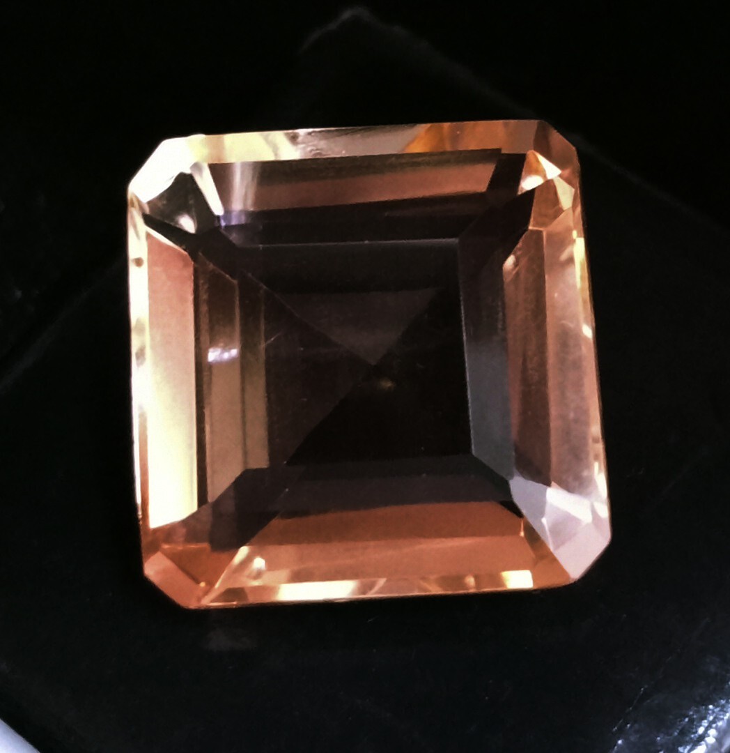 Square Cut Madagascar 10-12 Ct Natural Morganite EGL Certified Loose Gemstone