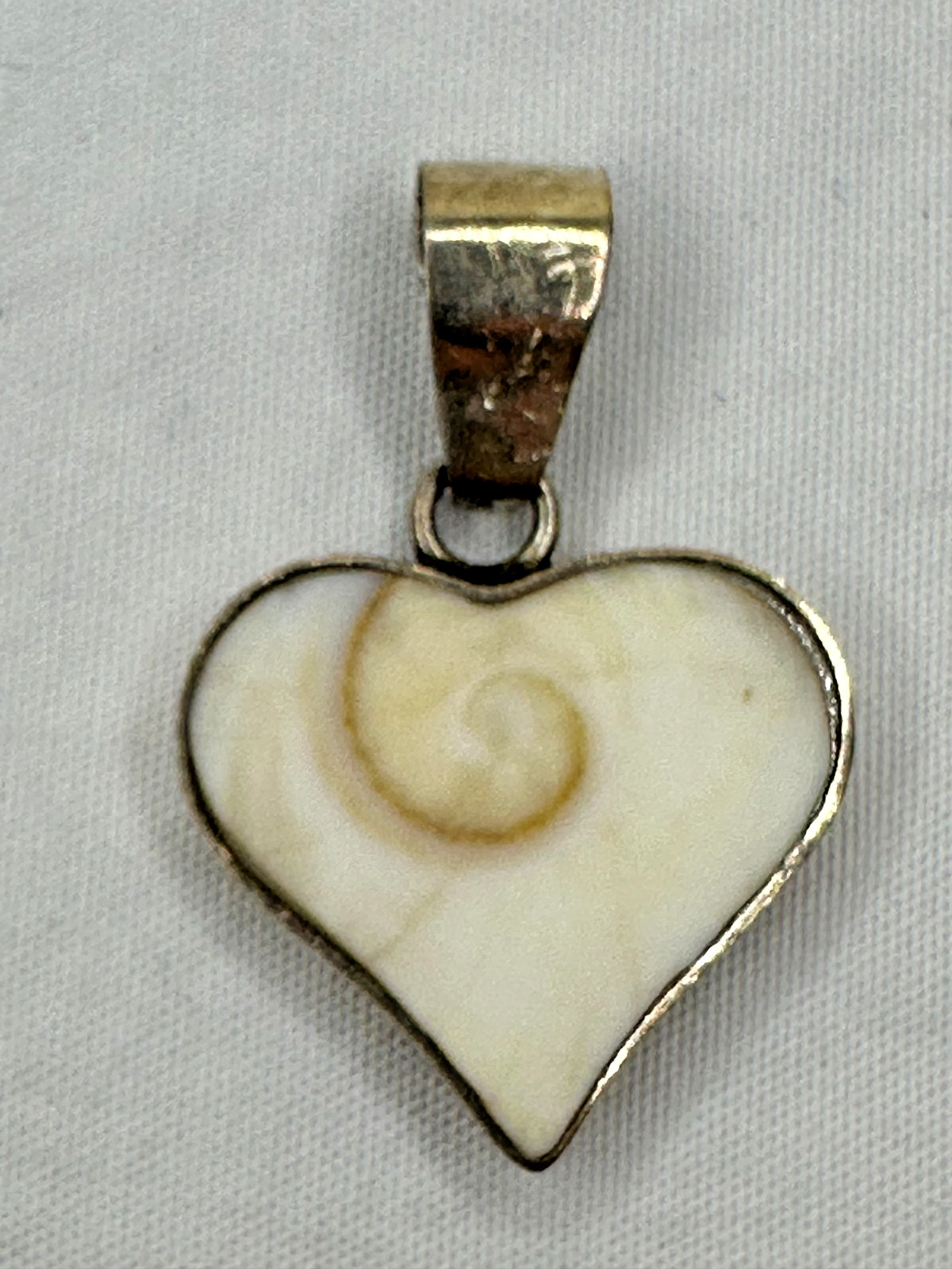 Sterling Silver Heart Shell Pendant 925 Cream Genuine Seashell Beach