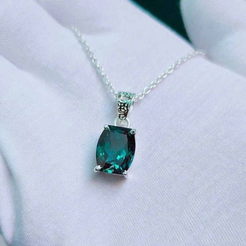 20 Ct Natural Teal Green Sapphire Gemstone Sterling Silver Pendant With Chain